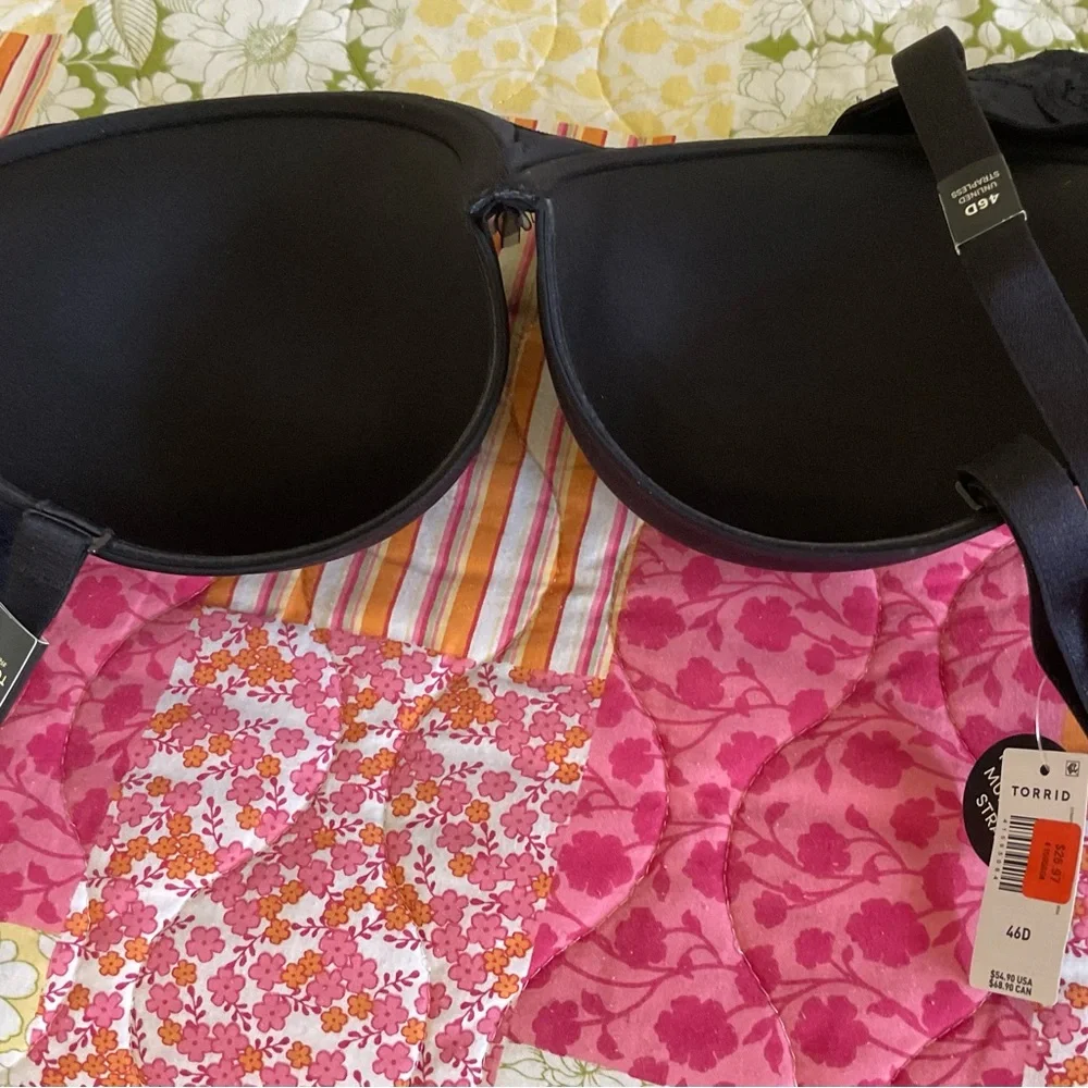 torrid Black Strapless Bustier Bra with Removable Strap - Picture 2 of 4